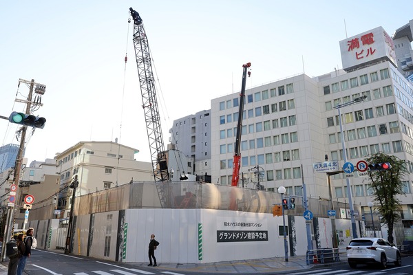 �����ɥ᥾�����ĥ쥸�ǥ󥹥��