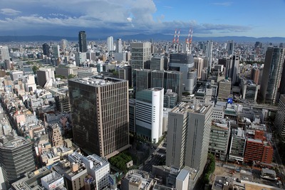 ブリーゼタワーから見た大阪の超高層ビル群