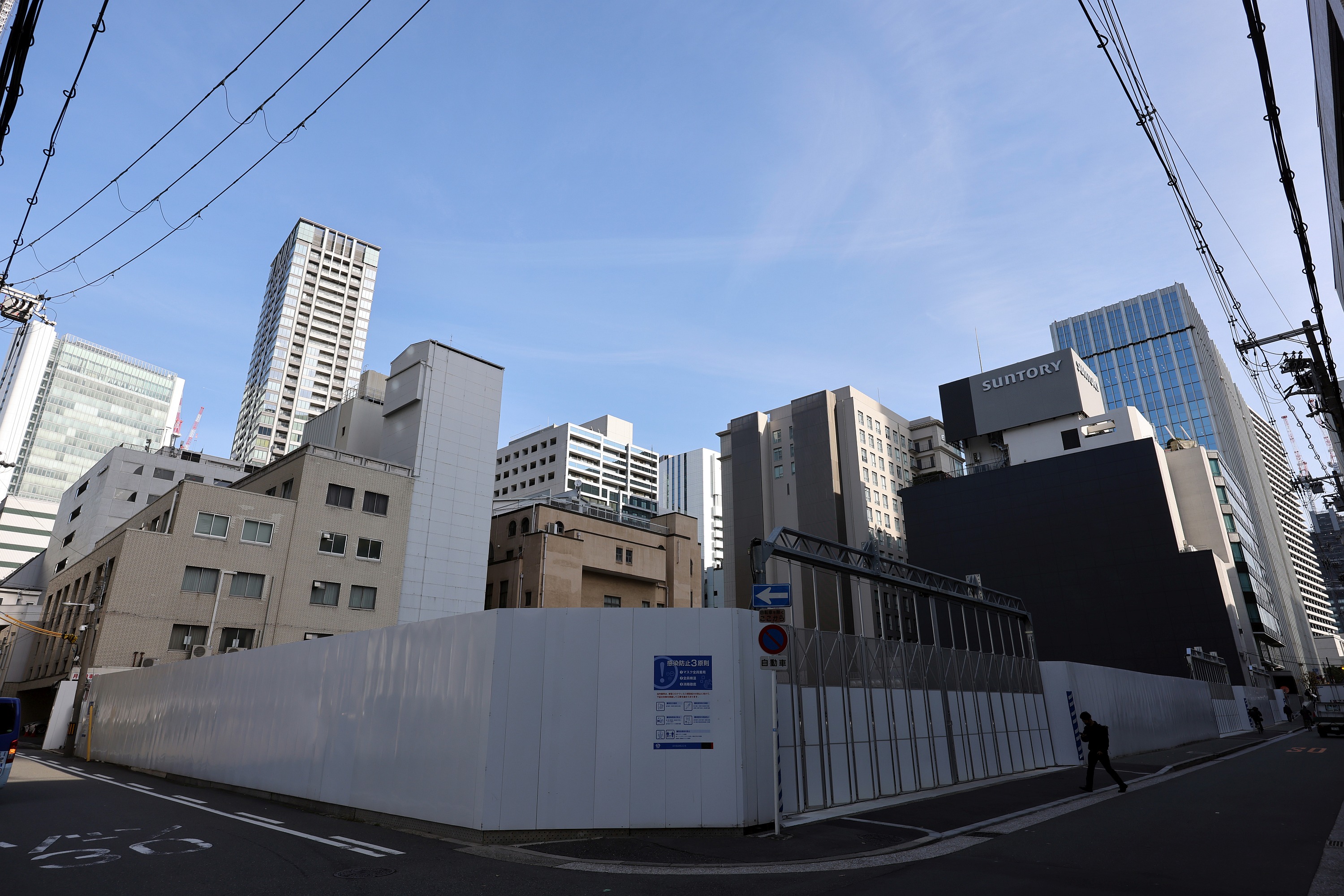 高橋様 AOKI OMOTESANDO | 高橋カーテンウォール工業