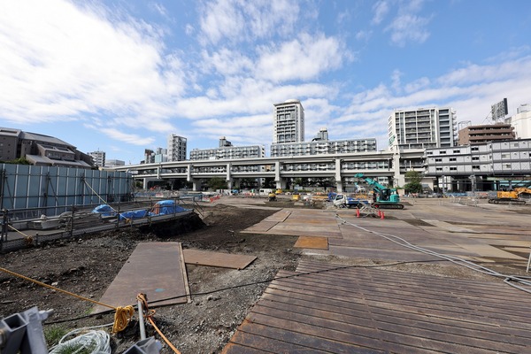 ���ľ���Į���϶�����Գ��ϺƳ�ȯ���� �̳���