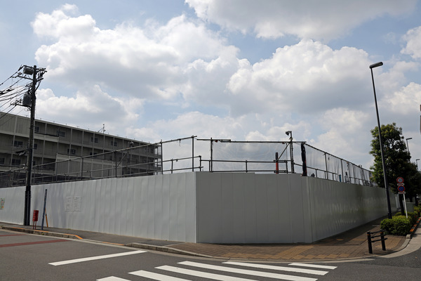 ����M-SQUARE