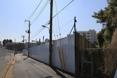 ������������϶�����Գ��ϺƳ�ȯ���� B����