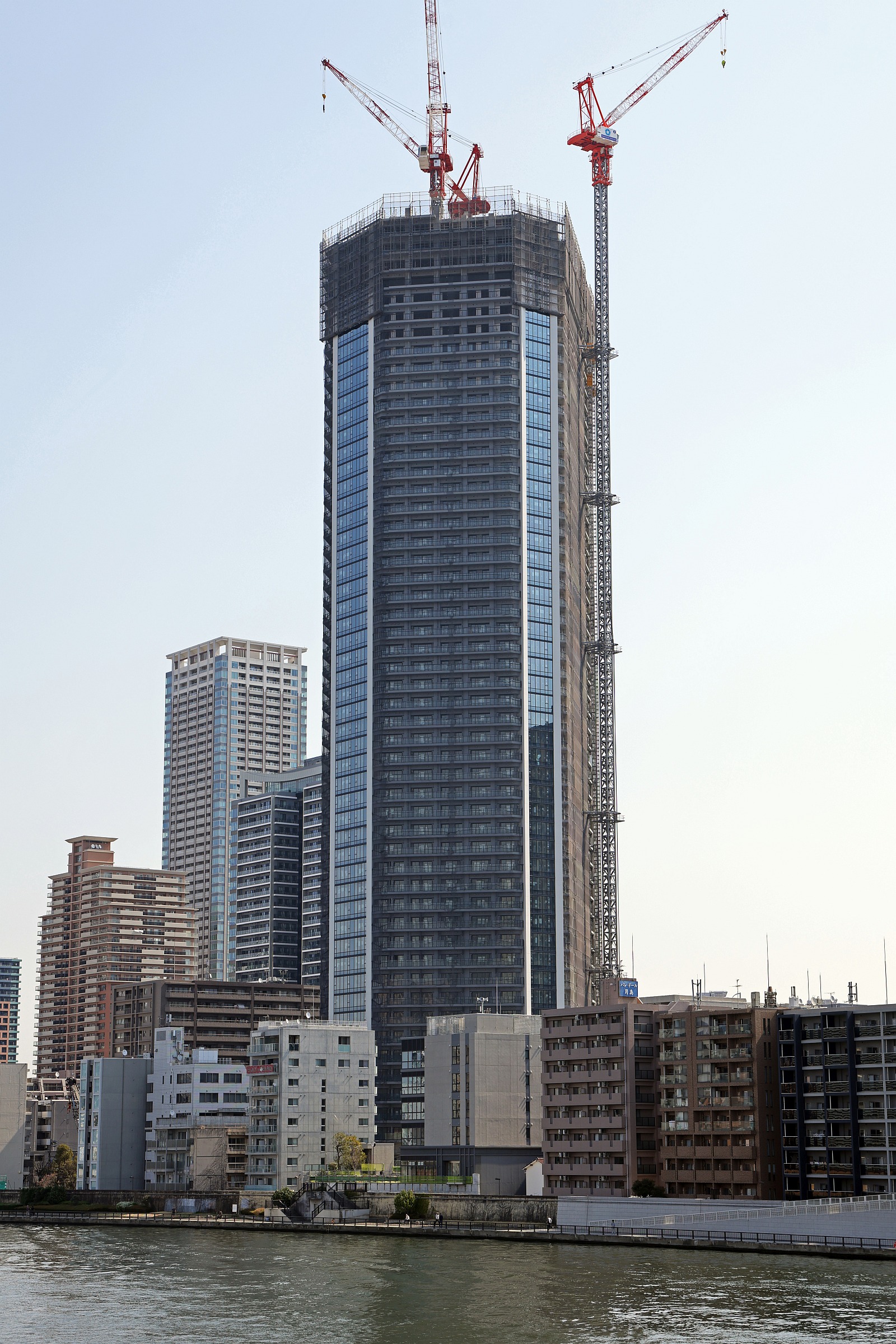 本店は 地上58階、高さ約200m「グランドシティタワー月島」の建設状況 デジタルカメラ