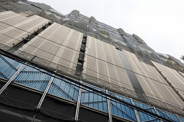 日本橋本町三井ビルディング &forest