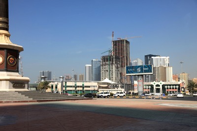 UAE 른