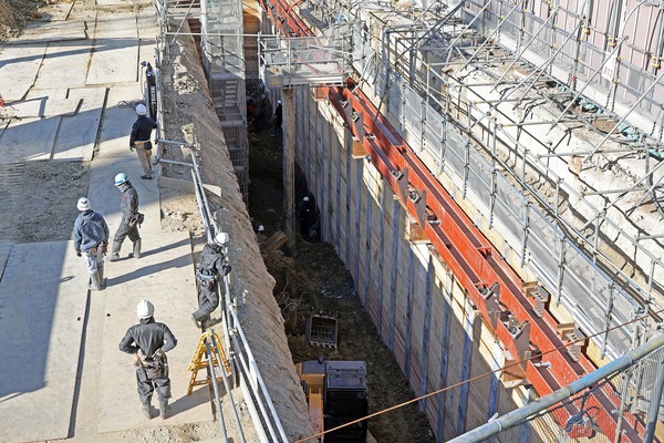 �����ް������϶�����Գ��ϺƳ�ȯ����