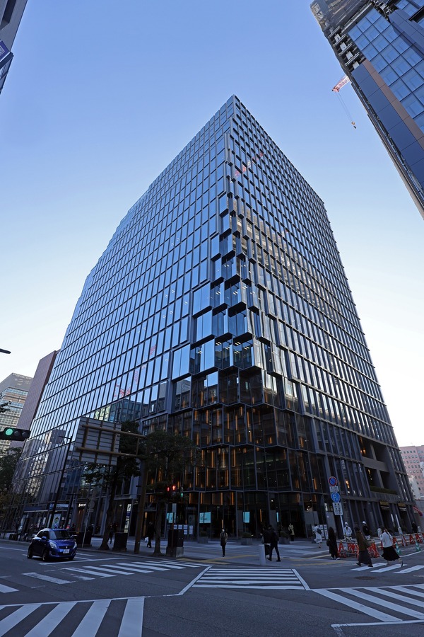 ŷ���ӥ��ͥ����󥿡�