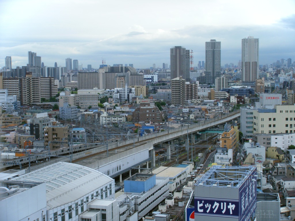 北千住マルイから東京スカイツリー 超高層マンション 超高層ビル