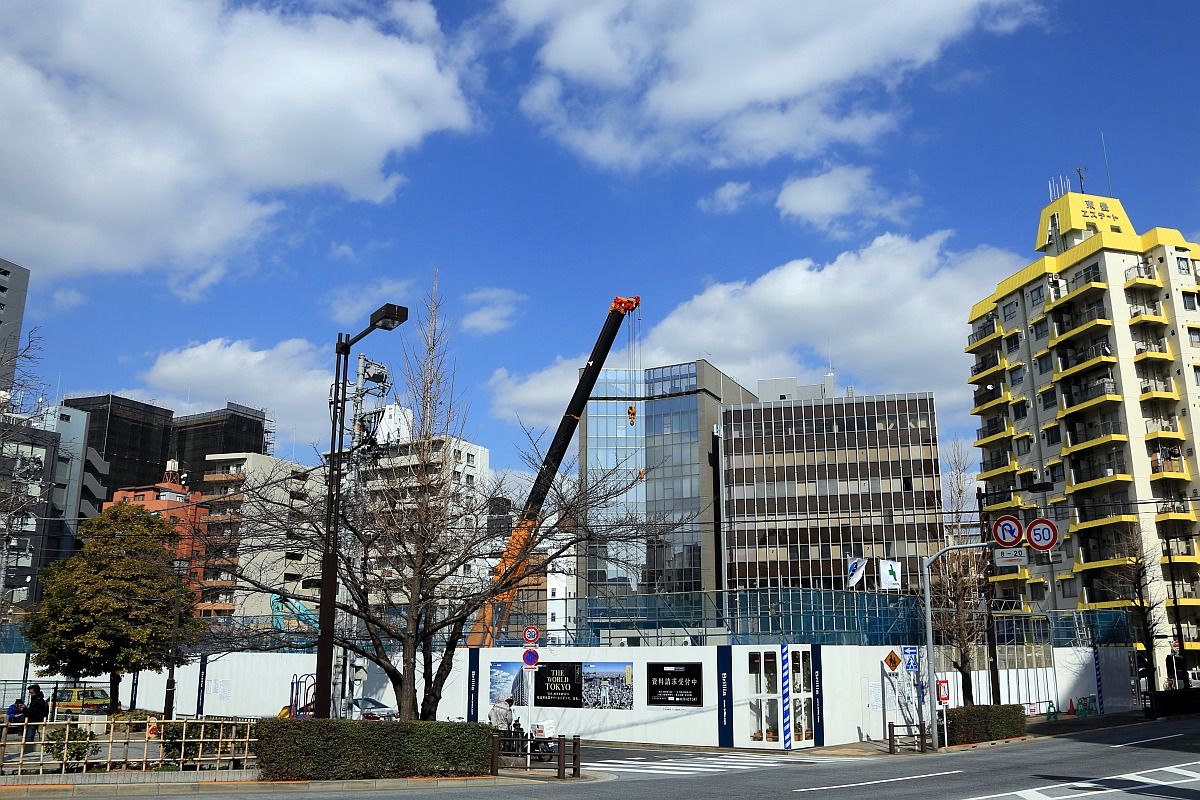 ブリリア ザ タワー 東京八重洲アベニューの建設状況 15年2月21日撮影 超高層マンション 超高層ビル