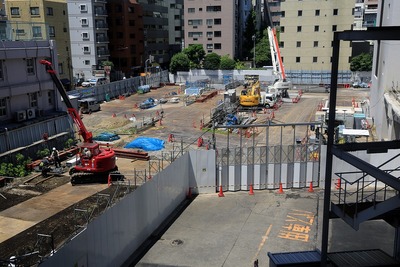 É;¾Ä®À¾ÃÏ¶èºÆ³«È¯»ö¶È A-3Åï