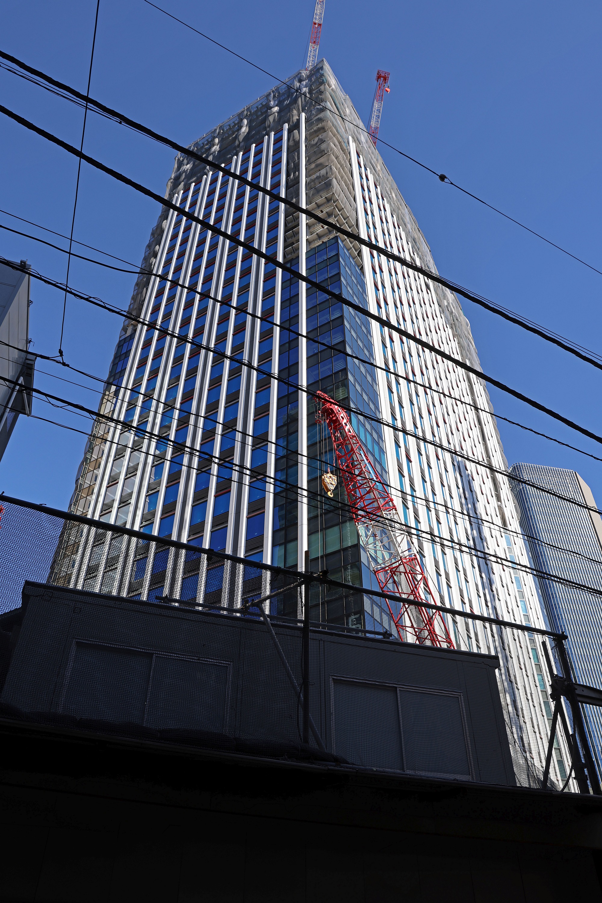 巨大ツインタワー水晶　A 赤坂ツインタワー跡地！地上43階、高さ209.14m「赤坂トラスト