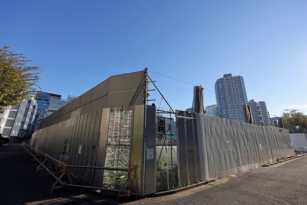 ËÌÀÄ»³»°ÃúÌÜÃ϶è»Ô³¹ÃϺƳ«È¯»ö¶È