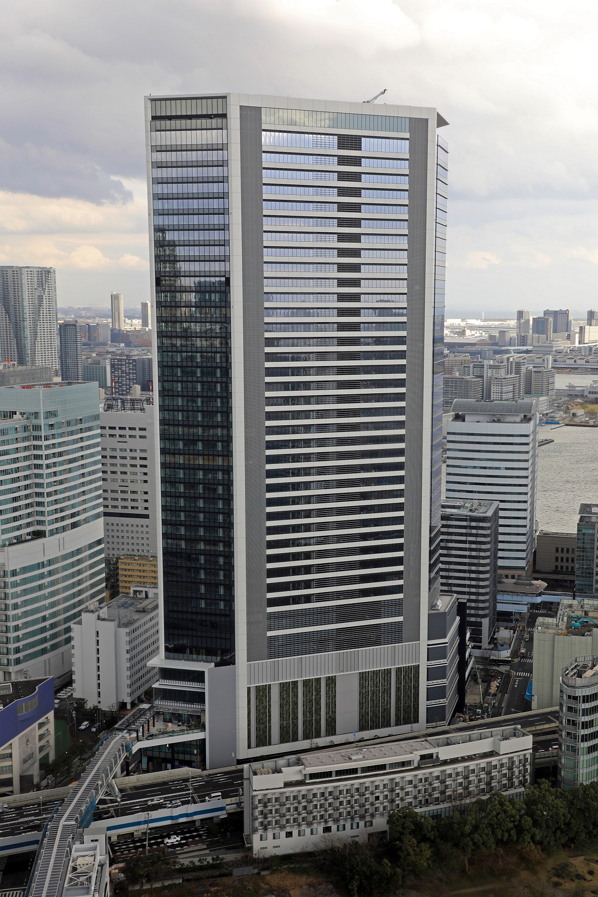 ソフトバンクの新本社 高さ約9m 東京ポートシティ竹芝オフィスタワー の建設状況 2 22 超高層マンション 超高層ビル