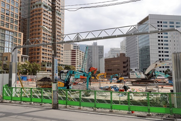 ���ȿ����������3�϶�����Գ��ϺƳ�ȯ���� ��̳��