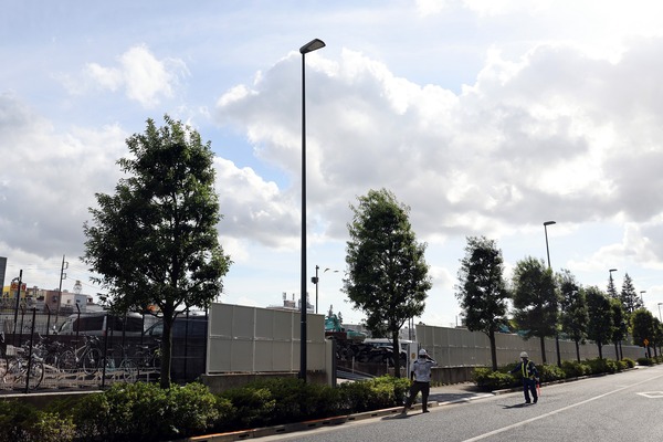 °ÏÄ®ÅìÃ϶èÂè°ì¼ï»Ô³¹ÃϺƳ«È¯»ö¶È AÉßÃÏ