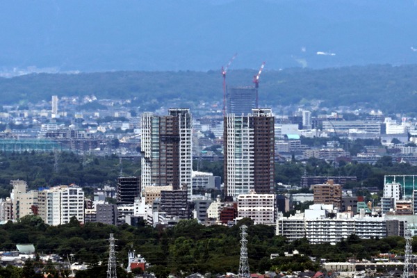 ¥¢¥È¥é¥¹¥¿¥ï¡¼¾®Ê¿¾®Àî