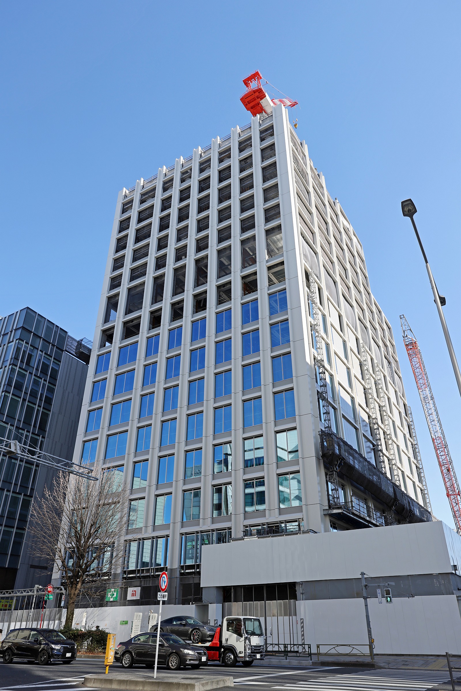 日本全国送料無料商品 特集 3‑Chōme Minami-Aoyama | TOKYO Project FLOORS 38 | FT 526 | 梱包材