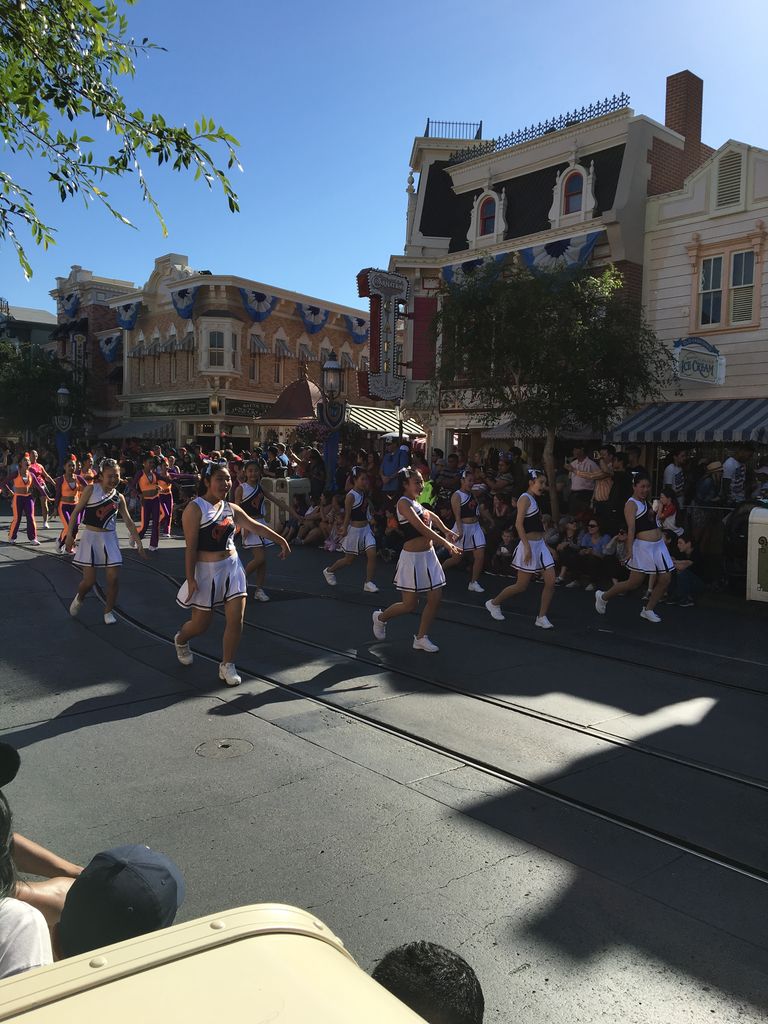 大会クラス アメリカ カリフォルニアディズニーランドへ Fivestarsdancestudioチアダンススクールのblog
