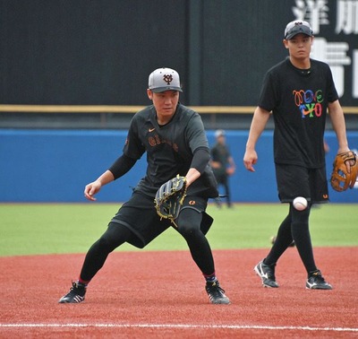 439d6e533ebc7ae7313791d9fc64baf2_1