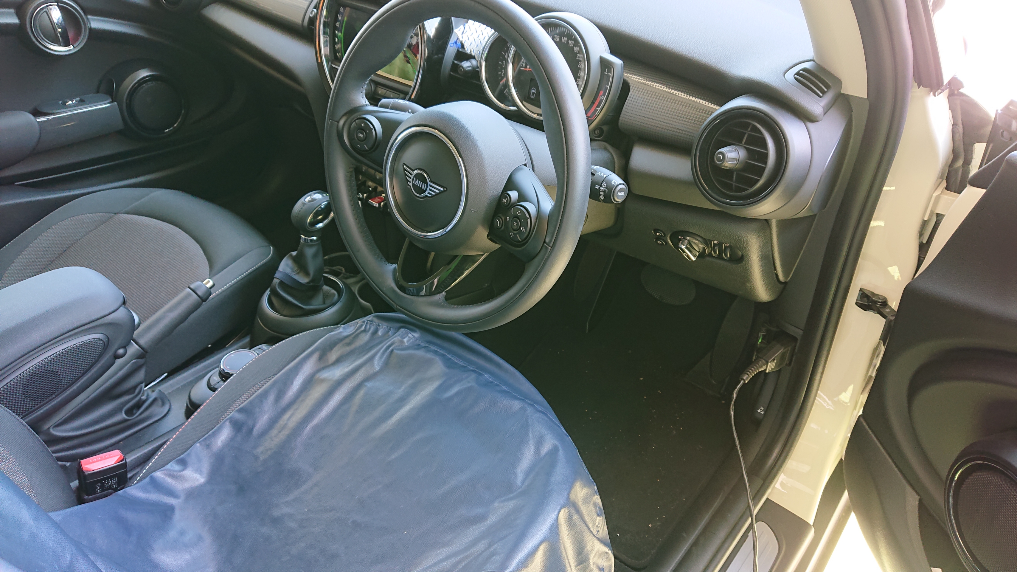 F56bmwミニクーパーd オイル交換と Bmc日記 F56bmwミニクーパーd オイル交換と Bmc日記