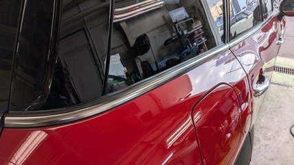 PXL_20251220_053128381