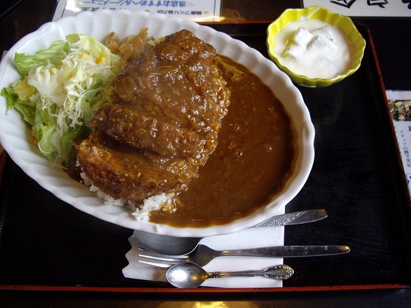 みどり食堂カツカレー大盛り