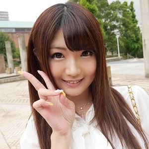 まや(19)