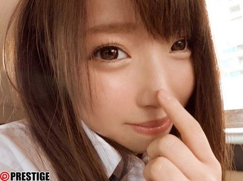 【最新作】制服の中のE みきちゃん 17