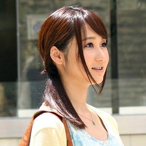 蒼井智恵(25)