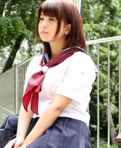 巨乳JK監督!?美少女の自画撮りアルバイト