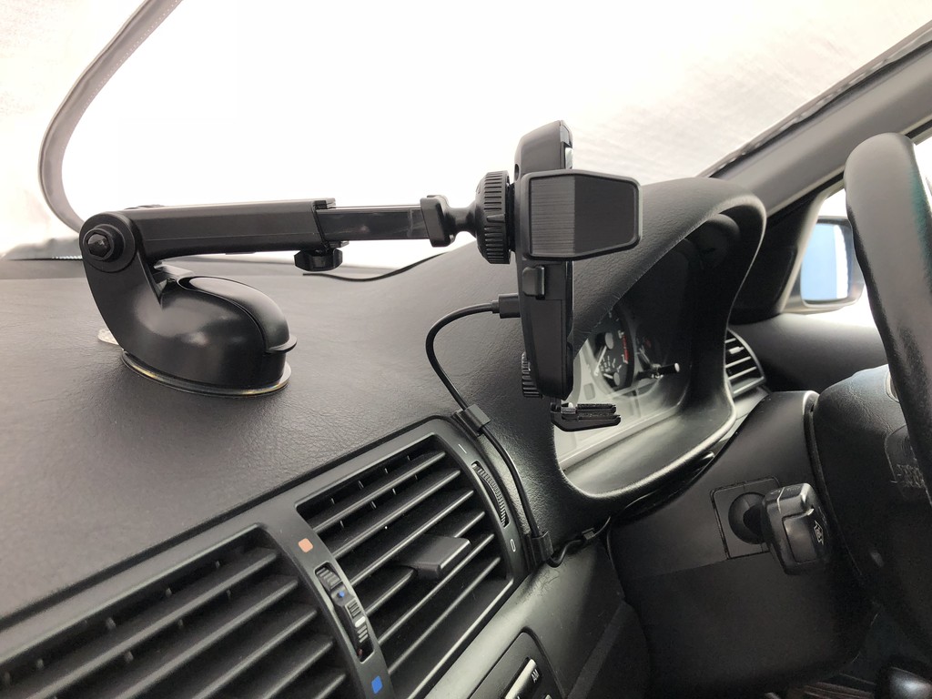 車載ホルダー ｅ４６に魅せられて