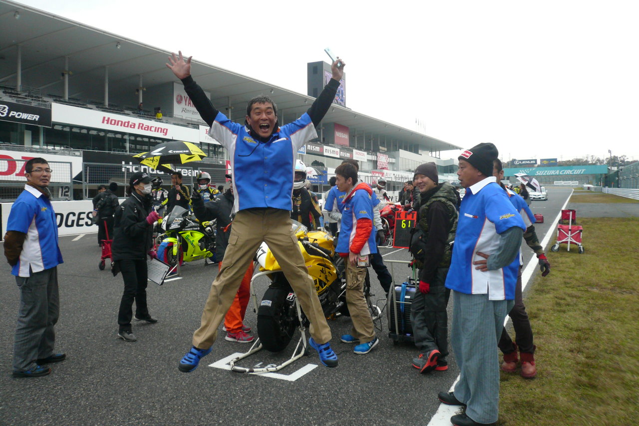鈴鹿サンデー最終戦 優勝です Ysp名古屋北はヤマハのバイク屋です