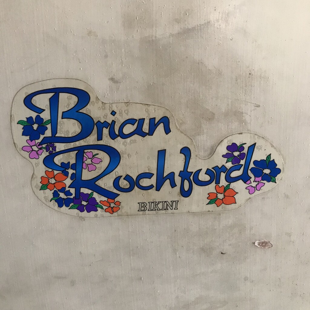 一部は仙台人でも知る人ぞ知る 80年代のステッカー Climb Over Anything