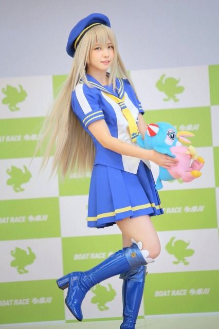 DmU3TM7UYAEaUky