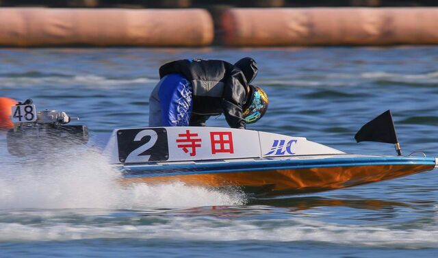 女性ボートレーサーのレジェンド寺田千恵選手の獲得賞金,経歴