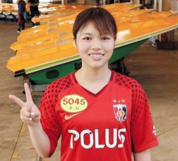 女子競艇選手可愛すぎる平川香織選手のきっかけ 元フィギュアスケーターからの転身などプロフィール プライベートまとめ 競艇予想サイト検証 女子競艇選手可愛すぎる平川香織選手のきっかけ 元フィギュアスケーターからの転身などプロフィール プライベートまとめ 競艇予想サイト検証