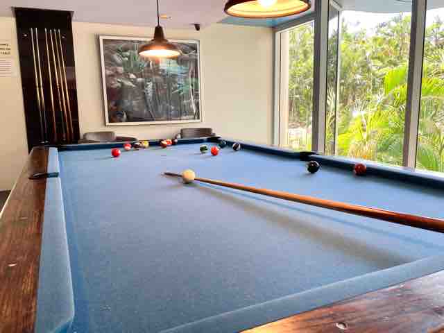 ビリヤード（玉突き）を楽しむ : 楽園ハワイと私