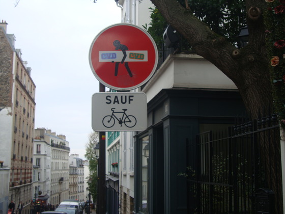 London^Paris 1081