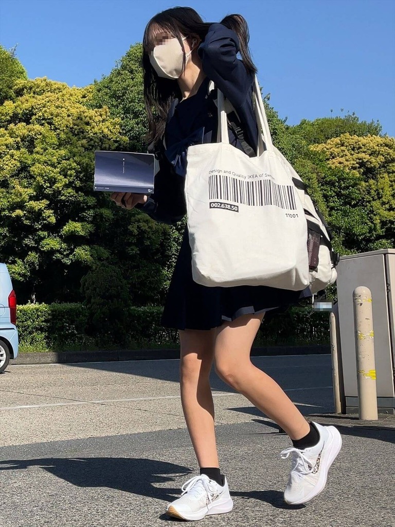 女子高生4