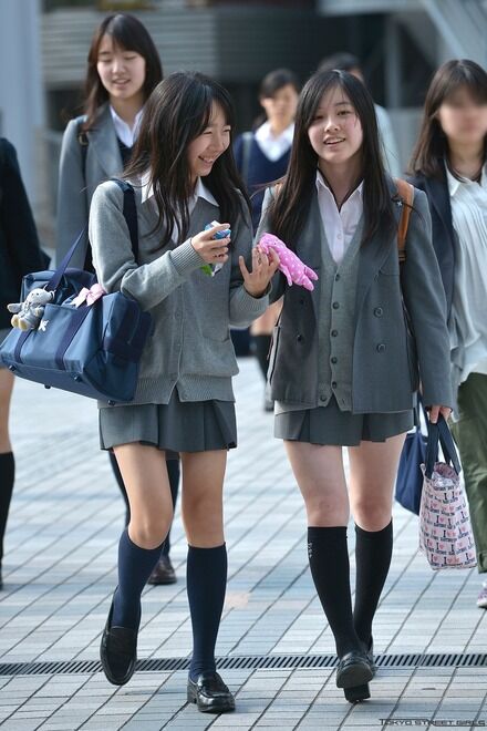女子高生太もも61