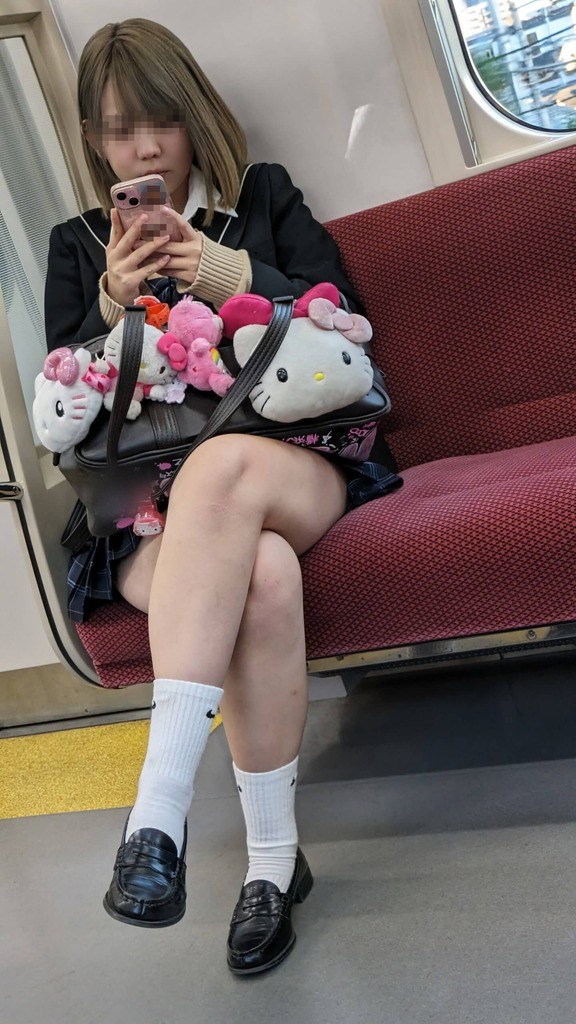 脚組みJK4