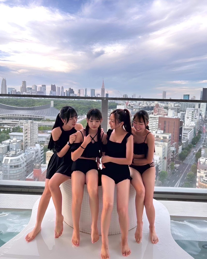 水着女子高生51