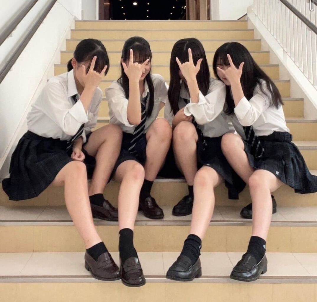 たくさんの女子高生に囲まれて平常心を保てる男がいるはずがない