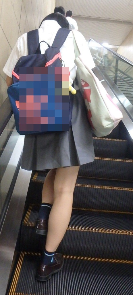 制服女子高生40