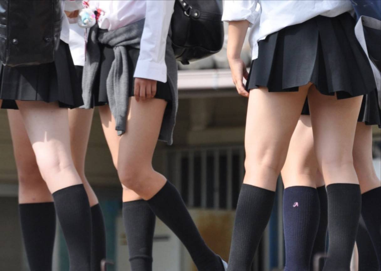 女子高生太もも78
