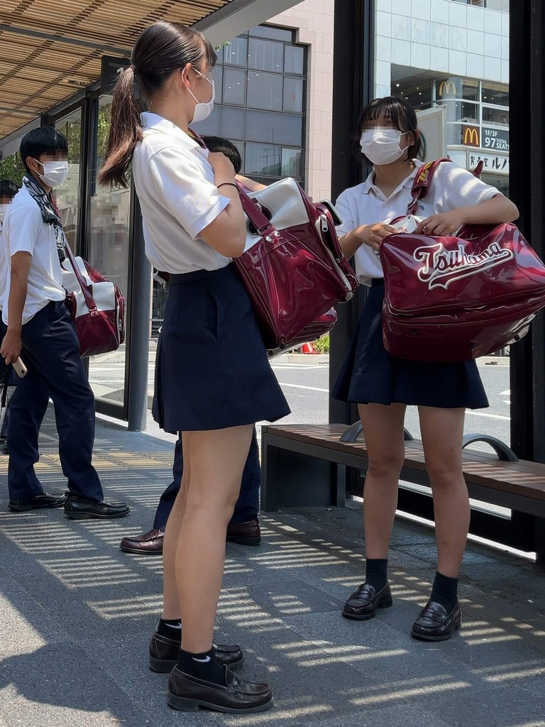 女子高生33