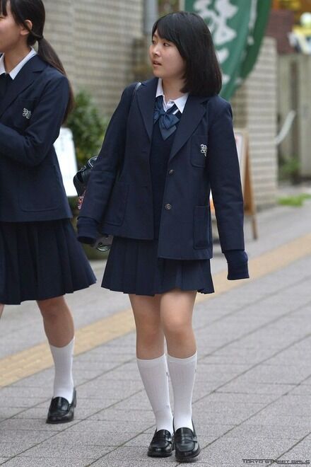 女子高生太もも55