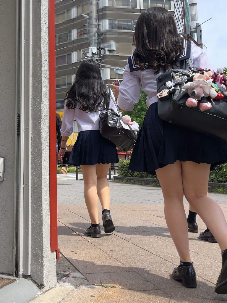 後ろ姿JK31