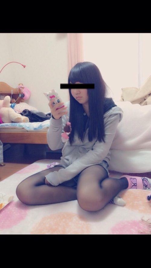 エロ私服JK18