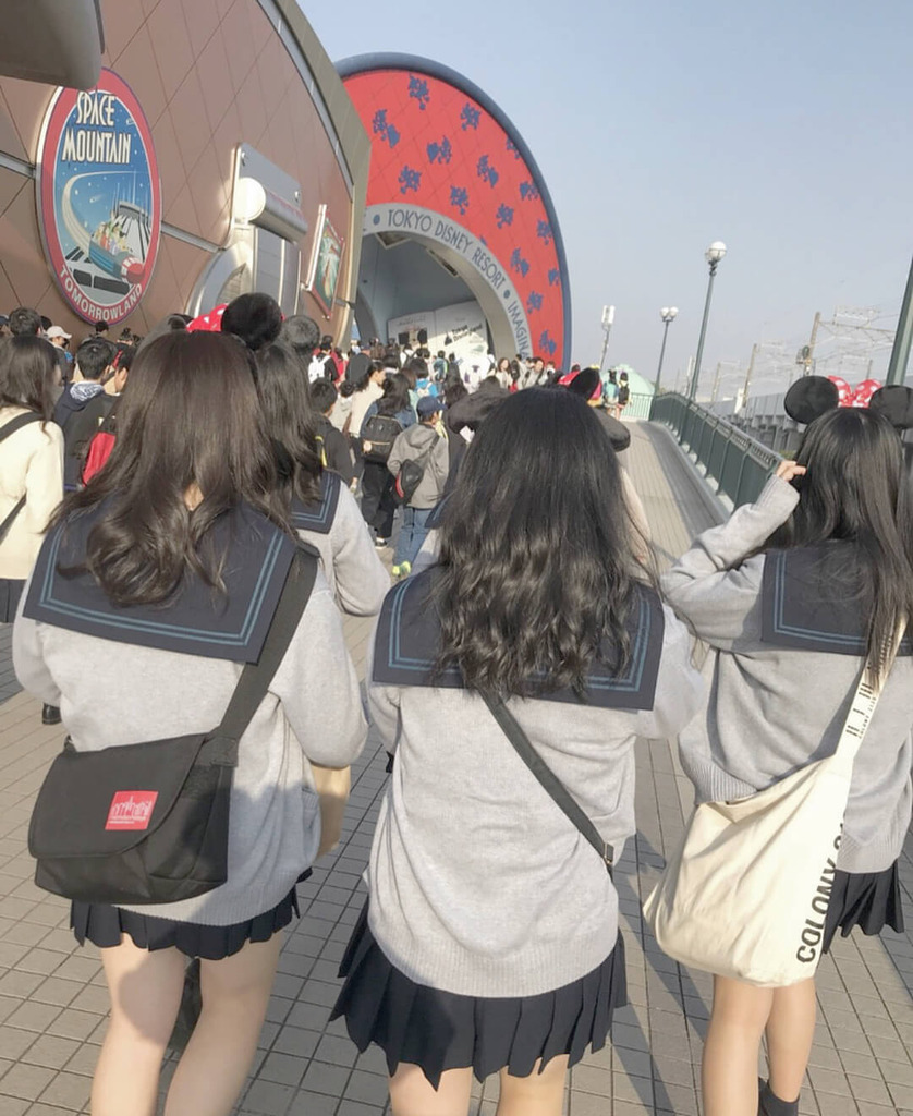 後ろ姿JK42